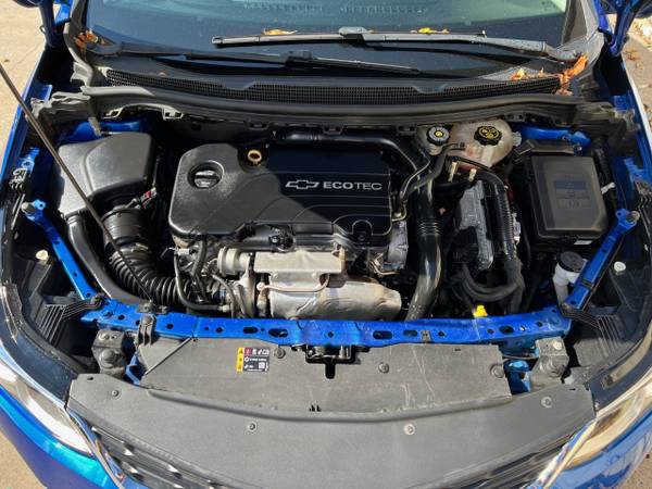 2018 Chevy Cruze LT - - by dealer - vehicle automotive for sale in Farmington, MN – photo 20