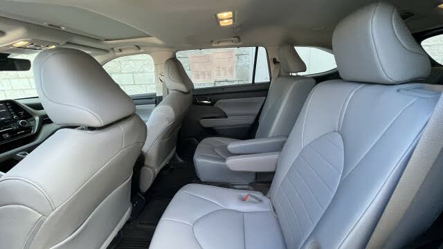2020 Toyota Highlander XLE AWD for sale in High Point, NC – photo 15