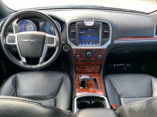 2013 CHRYSLER 300 - - by dealer - vehicle automotive for sale in Milford, OH – photo 4
