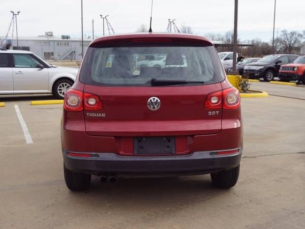 2011 Volkswagen VW Tiguan S - - by dealer - vehicle for sale in Wichita, KS – photo 4