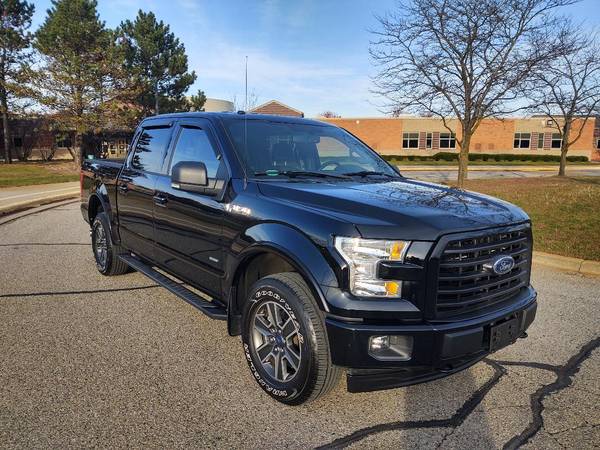 2017 Ford F150 XLT Sport - 38,000 Miles - Crew Cab - 4x4 - cars &... for sale in Bellaire, MI – photo 6