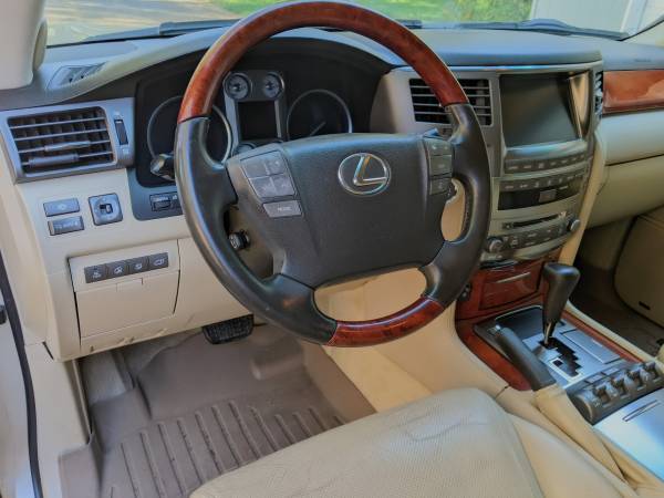 2008 Lexus LX570 (200 Series Land Cruiser) - - by for sale in Bend, OR – photo 11