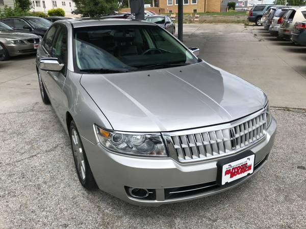 2007 Lincoln MKZ, Auto, FWD, Cooled Seats, Sunroof, Leather, 1-Owner for sale in Omaha, NE – photo 4