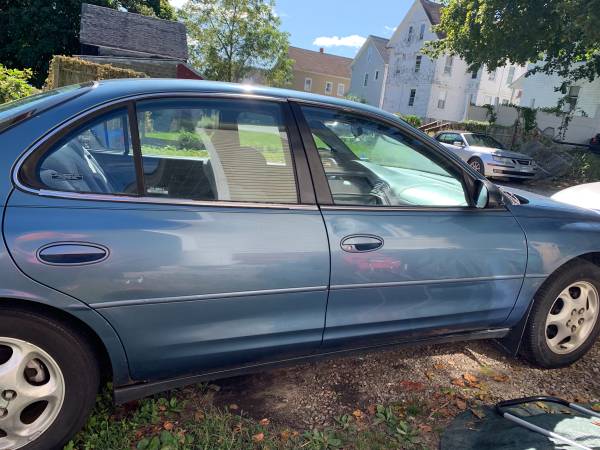 1998 Olds Intrigue for sale in New London, CT – photo 12