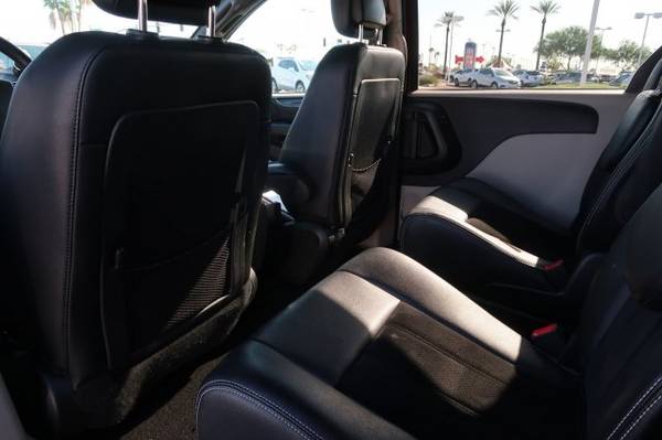 2018 Dodge Grand Caravan SXT - Manager's Special! for sale in Peoria, AZ – photo 14