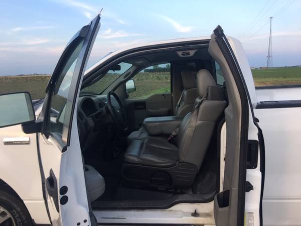 2005 Ford F150 XL 2WD, White for sale in Otterbein, IN – photo 5