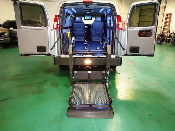 2015 GMC Rear Wheelchair Handicap Conversion Van Presidential for sale in salt lake, UT – photo 3