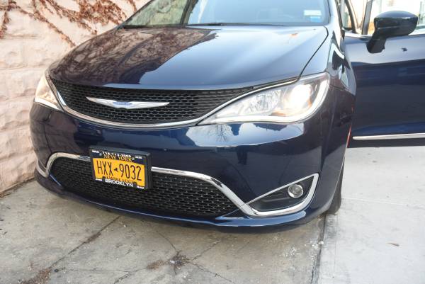 1 Retiree Owner - LOW MILES - Chrysler Pacifica, Touring L - cars &... for sale in Brooklyn, NY – photo 14