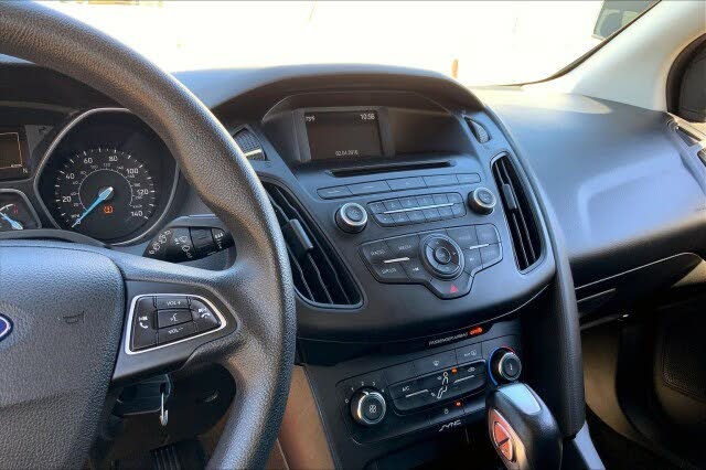 2016 Ford Focus SE Hatchback for sale in Phoenix, AZ – photo 6