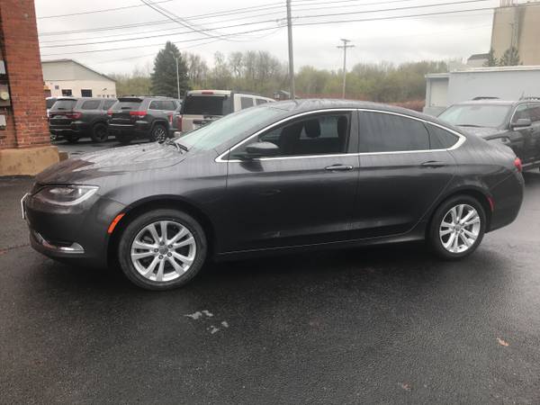 2016 Chrysler 200 Limited for sale in Rome, NY – photo 5