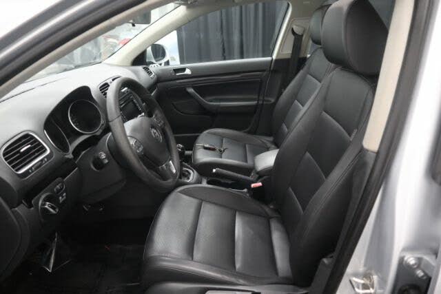 2012 Volkswagen Jetta SportWagen TDI FWD with Sunroof for sale in Chantilly, VA – photo 8