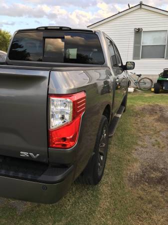 2017 Nissan Titan CC for sale in Walters, TX – photo 5