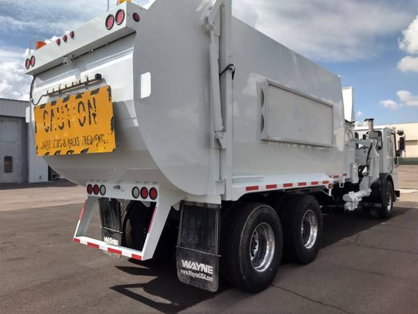 (2) Wayne Curbtender 31 Yard Refuse Truck AZ. RUST FREE for sale in Odessa, TX – photo 6