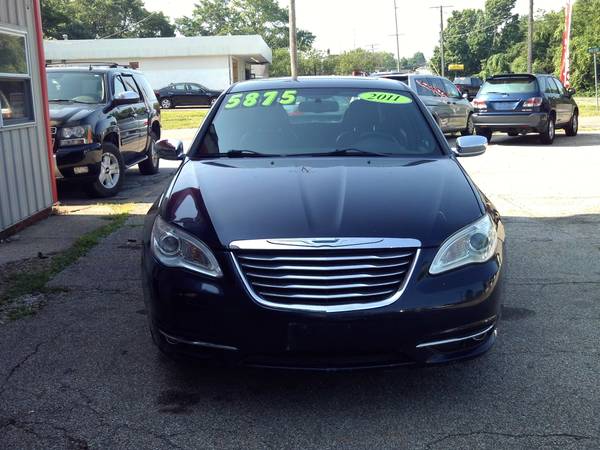 2011 Chrysler 200 Limited - cars & trucks - by dealer - vehicle... for sale in Mansfield, OH – photo 2