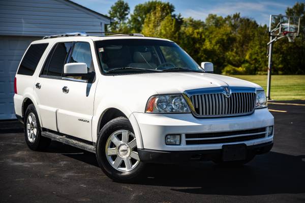 2005 LINCOLN NAVIGATOR 4X4 SUNROOF LEATHER TV/DVD 3RD ROW $3995 CASH for sale in REYNOLDSBURG, OH – photo 2