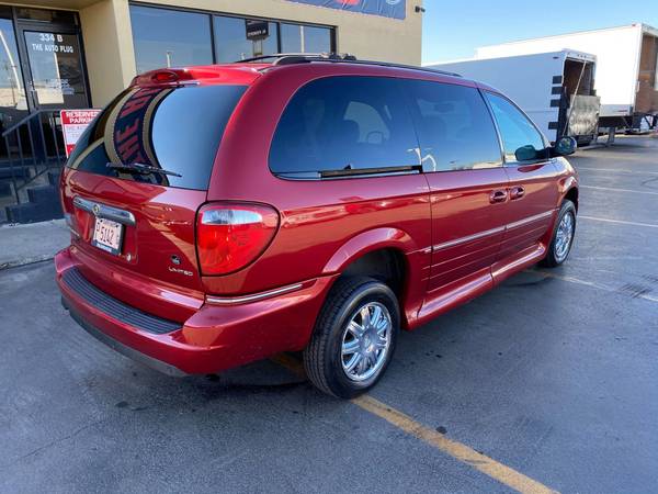 2007 Chrysler Town and Country Wheelchair / Handicap Van 61K Miles -... for sale in Elmhurst, IL – photo 5