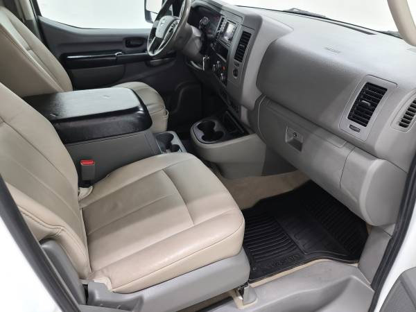 2014 Nissan NV Passenger 3500SL V8! Bckup Cam! Nav! 12pass! New... for sale in Suamico, WI – photo 8