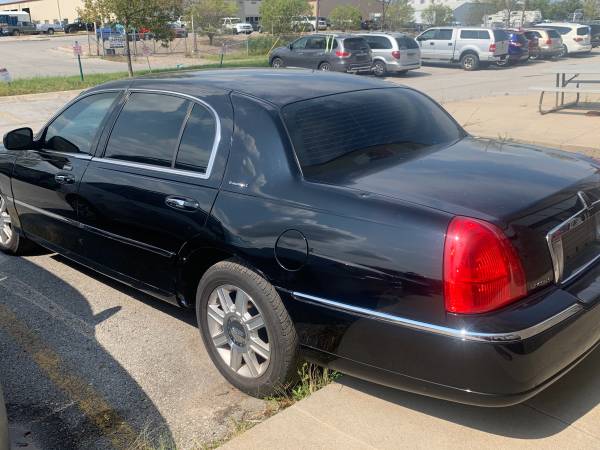 2007 Lincoln town car for sale in Omaha, NE