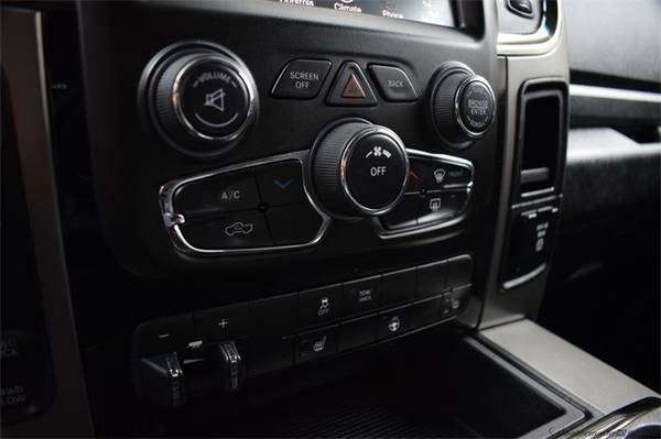 2014 Dodge Ram 1500 HEMI 5.7L V8 4WD Crew Cab 4X4 PICKUP TRUCK F150 for sale in Sumner, WA – photo 24