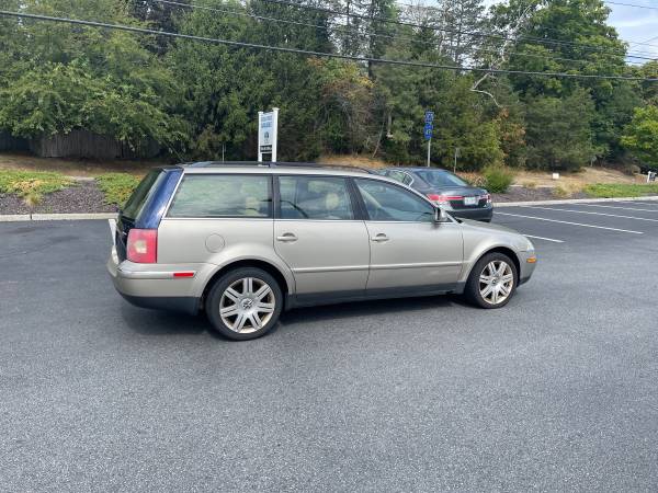 2005 Volkswagen Passat GLX 4Motion AWD Wagon - - by for sale in Wappingers Falls, NY – photo 4