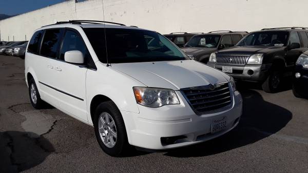 2010 CHRYSLER TOWN AND COUNTRY TOURING 4 DOORS MINIVAN - cars & for sale in Santa Barbara, CA – photo 2