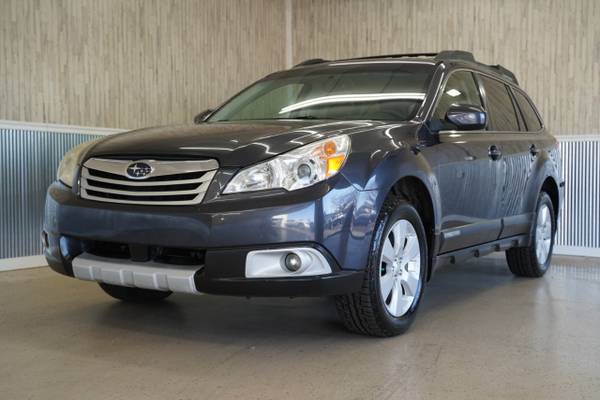 2011 Subaru Outback 4dr Wgn H4 Auto 2 5i Limited Pwr Moon/Nav - cars for sale in Nashville, TN – photo 4