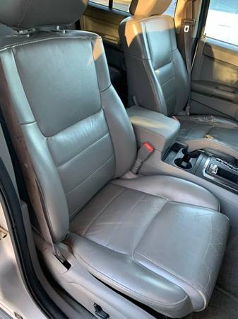 2006 Jeep Commander - cars & trucks - by owner - vehicle automotive... for sale in Dallas, TX – photo 8