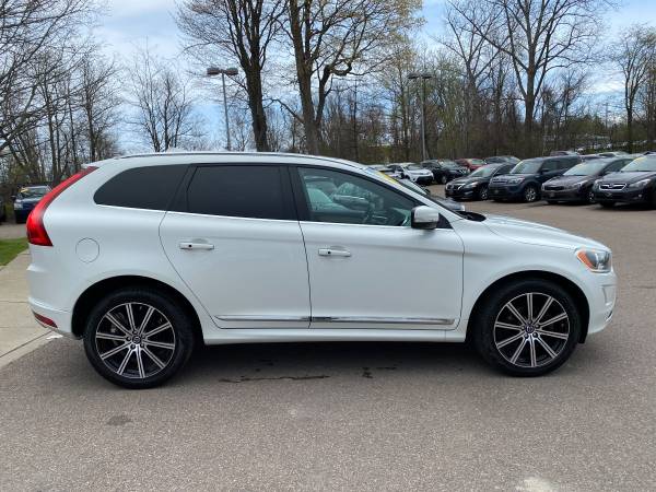 2015 VOLVO XC60 T6 PLATINUM AWD - - by for sale in south burlington, VT – photo 8