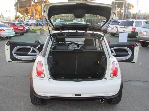 2006 MINI Cooper Base - - by dealer - vehicle for sale in Sacramento , CA – photo 11