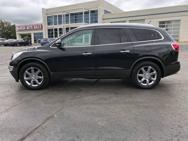 Loaded! 2008 Buick Enclave CXL! 3rd Row! Clean! for sale in Ortonville, MI – photo 2