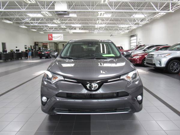 2018 Toyota RAV4 XLE for sale in Green Bay, WI – photo 5