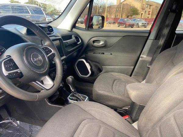 2018 Jeep Renegade Latitude Sport Utility 4D ESPANOL ACCEPTAMOS for sale in Arlington, TX – photo 5