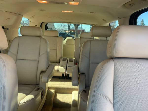 ★★★ 2008 Cadillac Escalade AWD / 3rd Row / Captain's Chairs! ★★★ -... for sale in Grand Forks, ND – photo 13