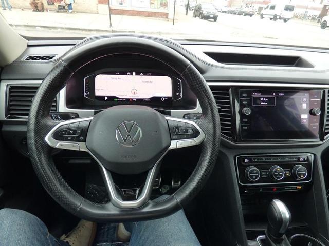 2021 Volkswagen Atlas 3.6 V6 SEL R-Line for sale in Chicago, IL – photo 17