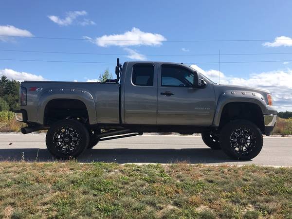 2013 GMC Sierra 2500HD EXT CAB SHORT BED 4WD DURAMAX DIESEL for sale in Windham, ME – photo 4