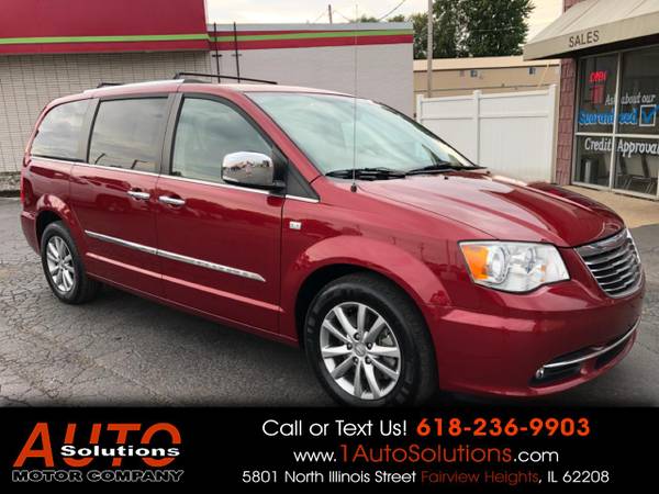 2014 Chrysler Town Country 4dr Wgn Touring-L 30th Anniversary * for sale in FAIRVIEW HEIGHTS, IL