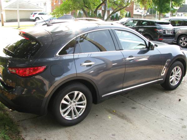 2011 INFINITI FX35 - - by dealer - vehicle automotive for sale in West Allis, WI – photo 7
