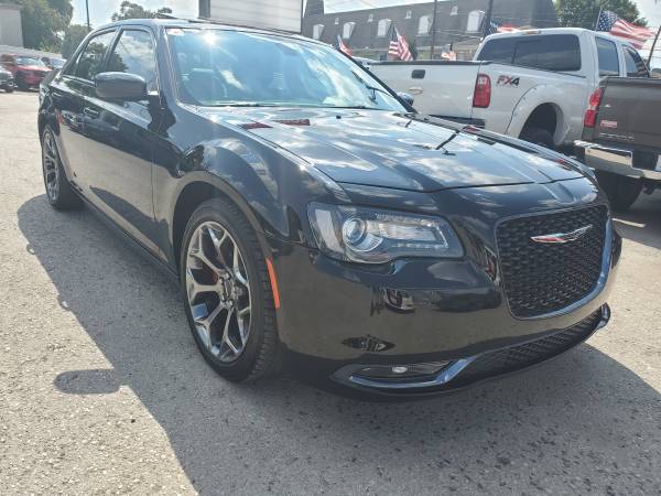 **2017 CHRYSLER 300 S**LEATHER**PANORAMIC SUNROOF**NAVIGATION**CAMERA* for sale in Houston, TX – photo 3