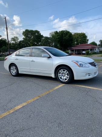 2009 Nissan Altima 140k for sale in Sweet Home, TN – photo 2