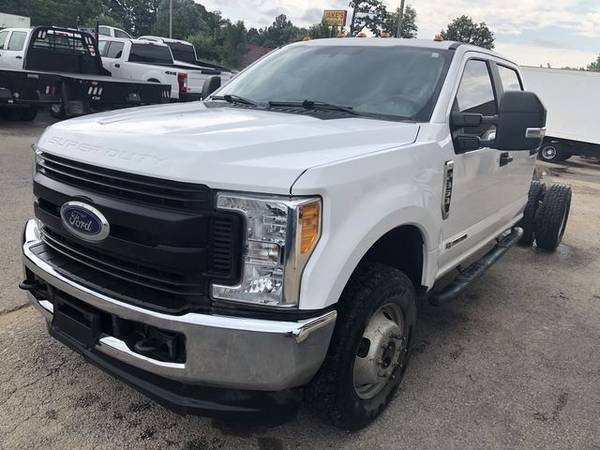 2017 Ford F350 SD XL Crew Cab Long Bed DRW White for sale in Bethel Heights, AR – photo 9