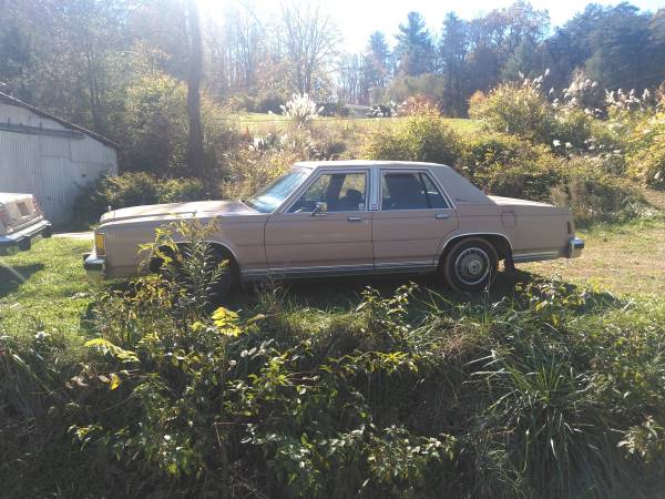 84 and 87 LTD crown vic - cars & trucks - by owner - vehicle... for sale in Weaverville, NC – photo 11