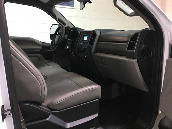 2017 Ford F-250 XL Crew Cab 4x4 V8 Service Contractor Pickup Truck for sale in Arlington, TX – photo 13