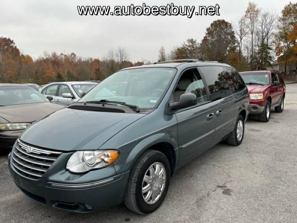 2005 Chrysler Town and Country Limited 4dr Extended Mini Van w for sale in Murphysboro, IL – photo 2