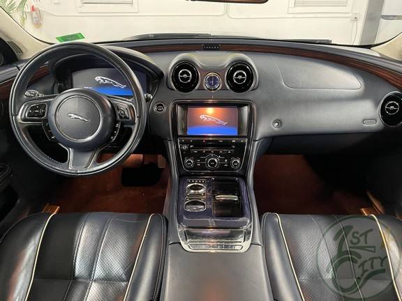 2011 Jaguar XJ L JUST REDUCED! - - by dealer for sale in Rochester, NH – photo 11