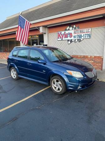 2006 PONTIAC VIBE - cars & trucks - by dealer - vehicle automotive... for sale in Moraine, OH