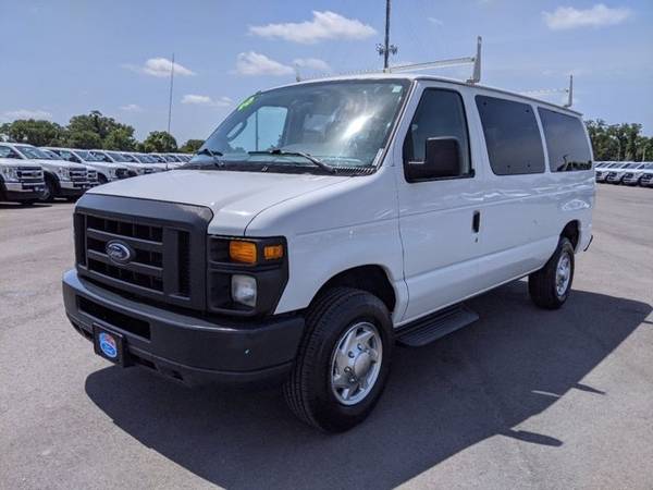 2010 Ford Econoline Wagon XL - - by dealer - vehicle for sale in Sarasota, FL – photo 8