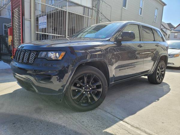 2017 Jeep Grand Cherokee Altitude for sale in Bronx, NY