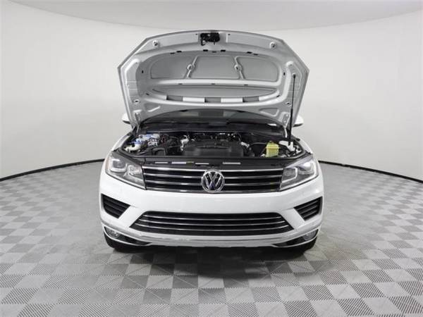 2017 VW Volkswagen Touareg Wolfsburg Edition suv White for sale in Martinez, GA – photo 14