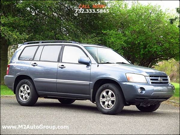 2004 Toyota Highlander Base AWD 4dr SUV V6 w/3rd Row for sale in East Brunswick, NY – photo 6