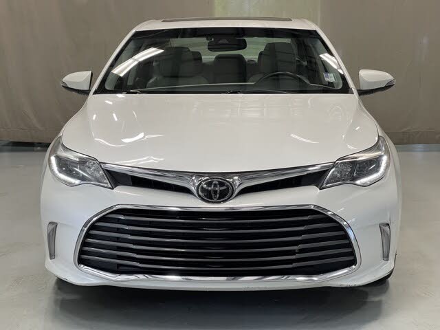 2017 Toyota Avalon Limited for sale in Fort Wayne, IN – photo 2